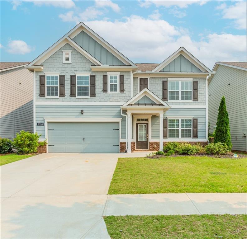 6706 Moondancer Ct., Flowery Branch, GA 30542