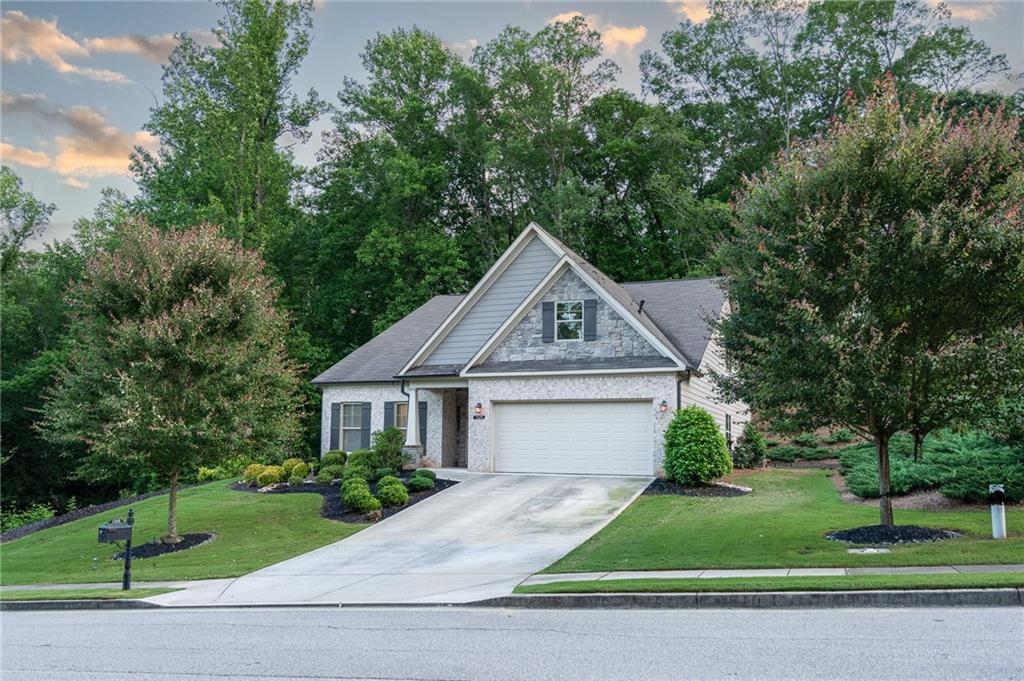 1325 Burnam Wood Dr., Gainesville, GA 30501