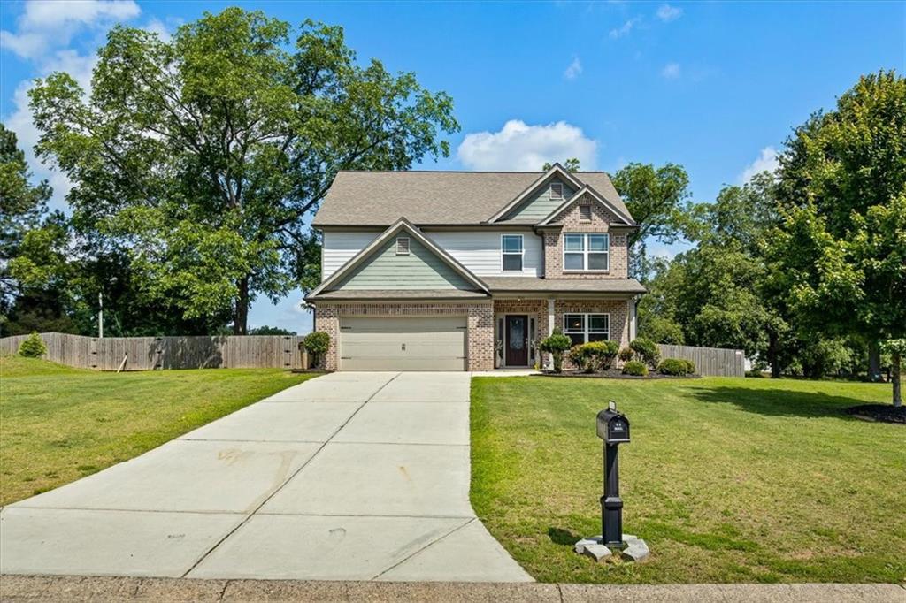 700 Larry Ln., Winder, GA 30680