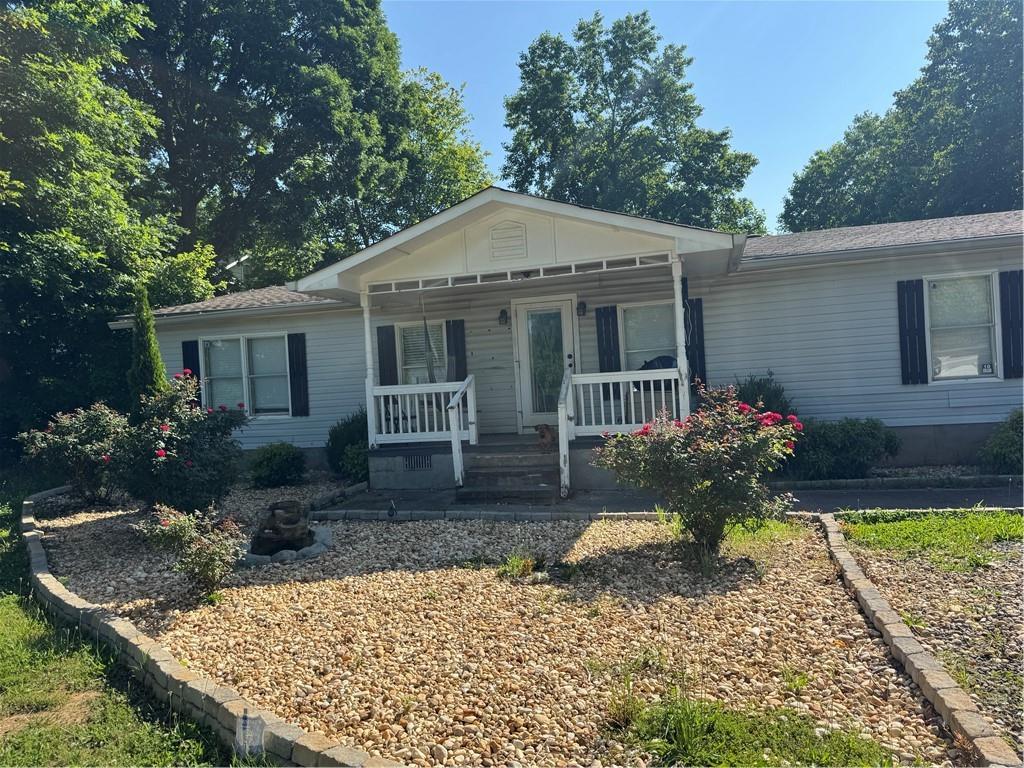 214 Lance Rd., Jasper, GA 30143
