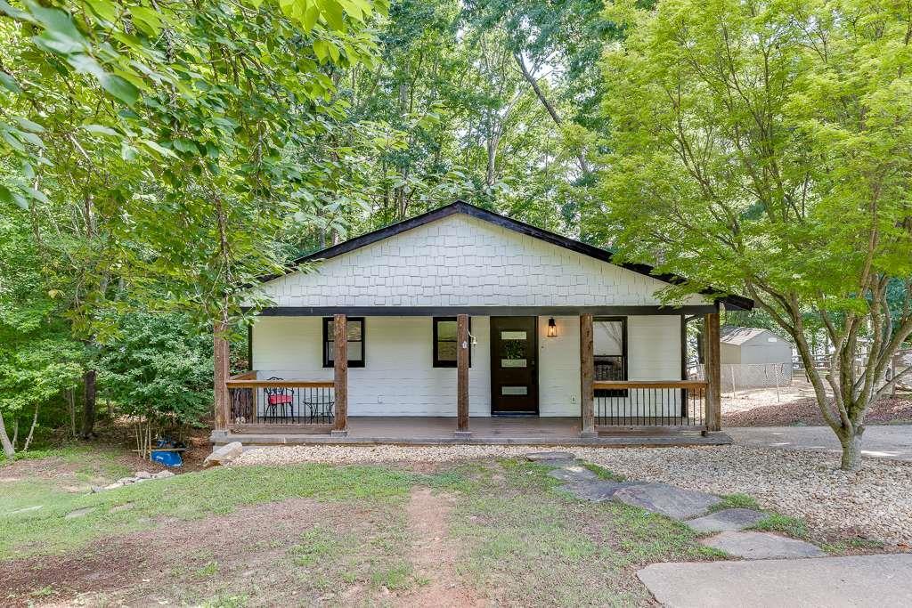 2155 Cove Tr., Cumming, GA 30041