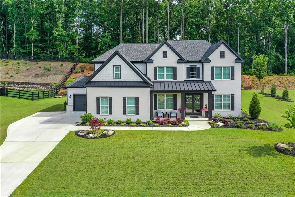 411 Oakleigh Ave., Woodstock, GA 30188