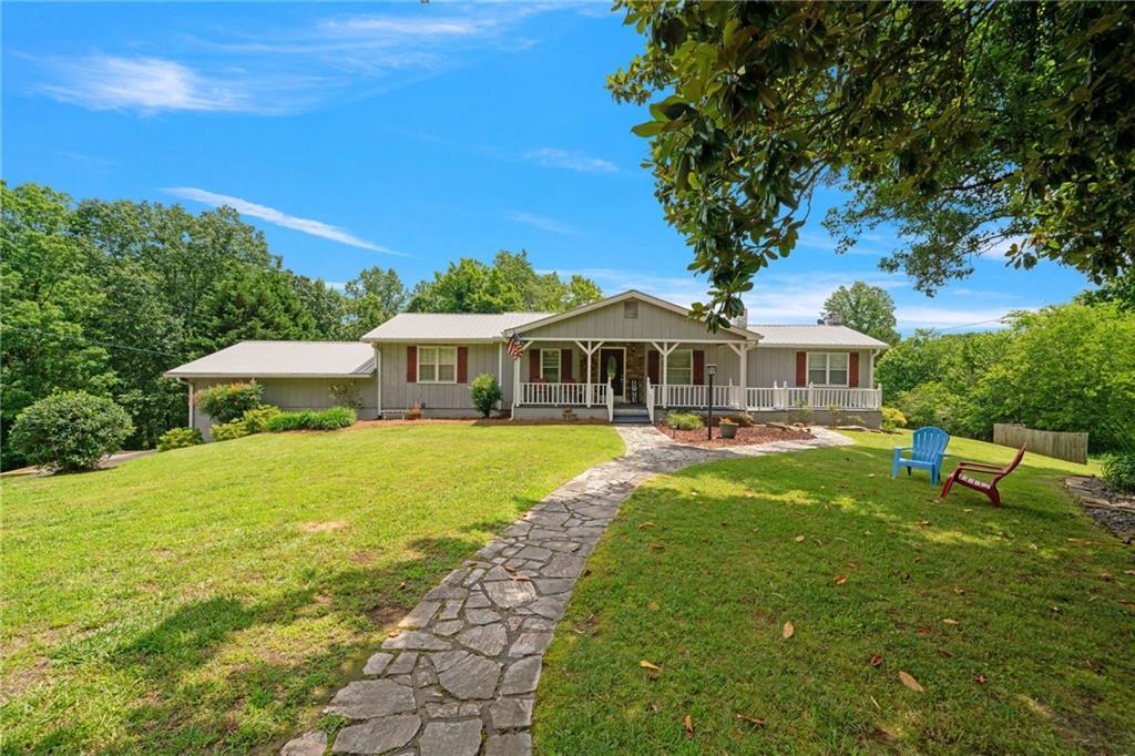404 Davis Rd., Fairmount, GA 30139