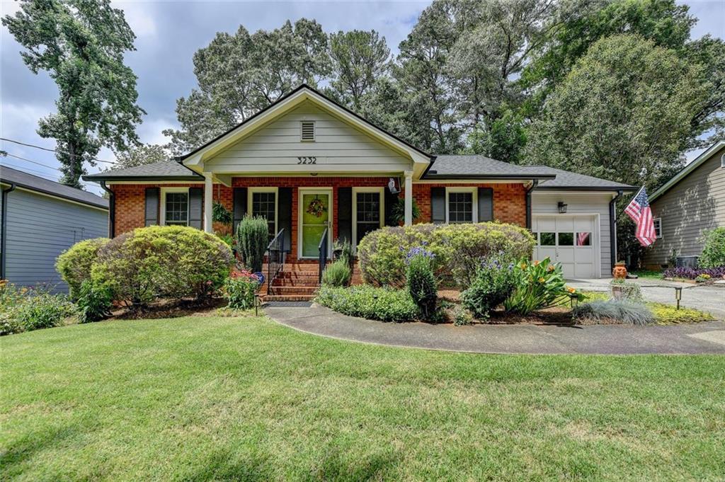 3232 Valaire Dr., Decatur, GA 30033