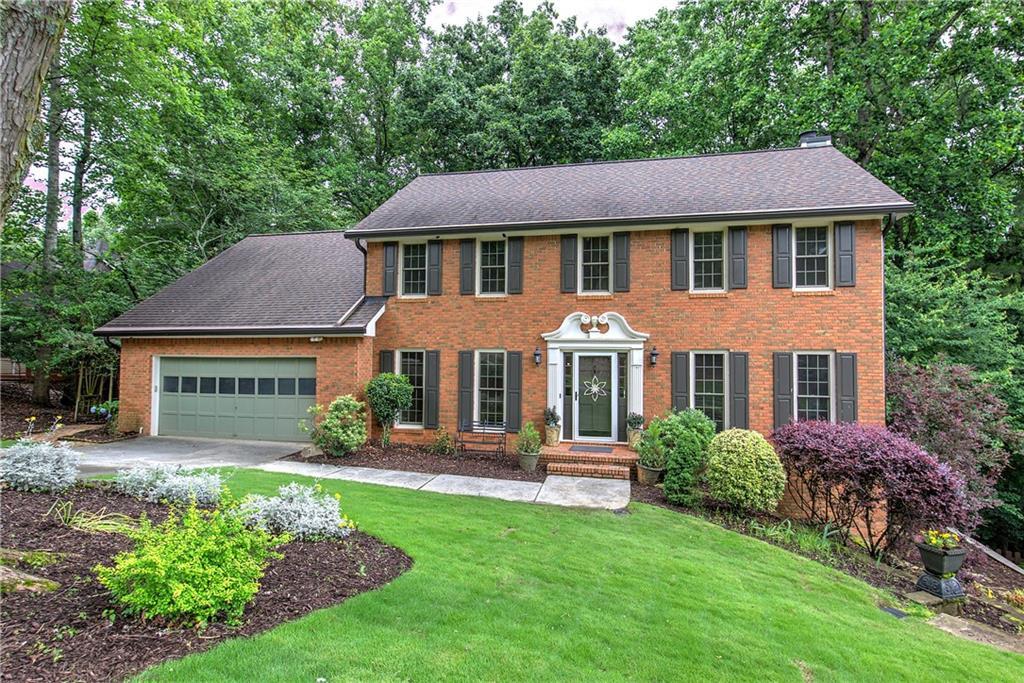 425 Bellflower Ct., Roswell, GA 30076