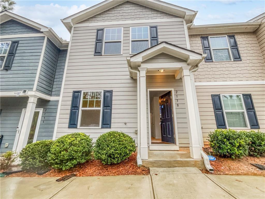 2138 Chadwick Rd., Atlanta, GA 30331