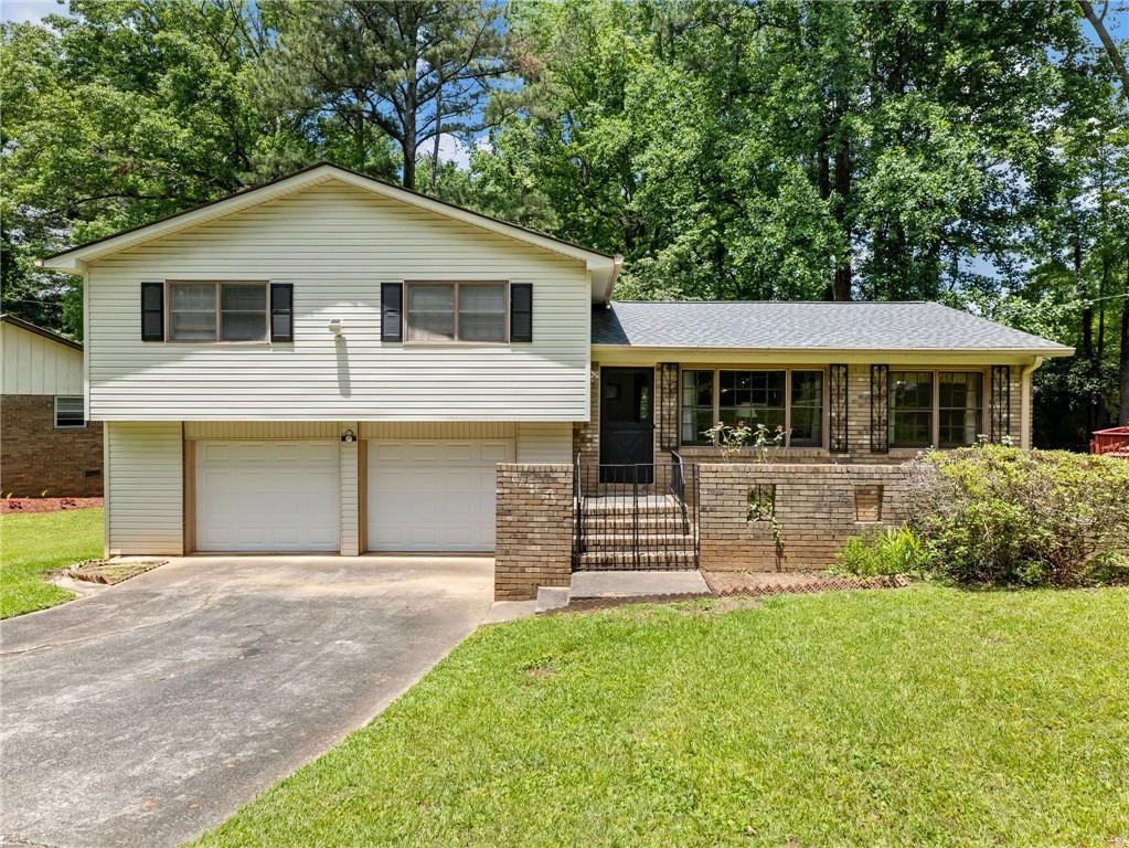 784 San Miguel Dr., Stone Mountain, GA 30083