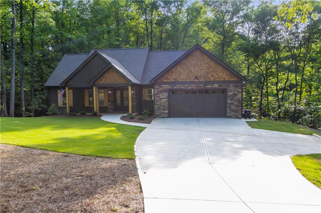 1441 Whitestone Rd., Talking Rock, GA 30175