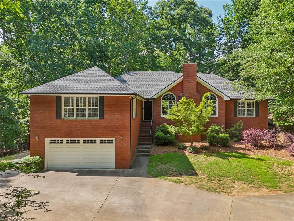 6030 Terrace Lake Point, Flowery Branch, GA 30542