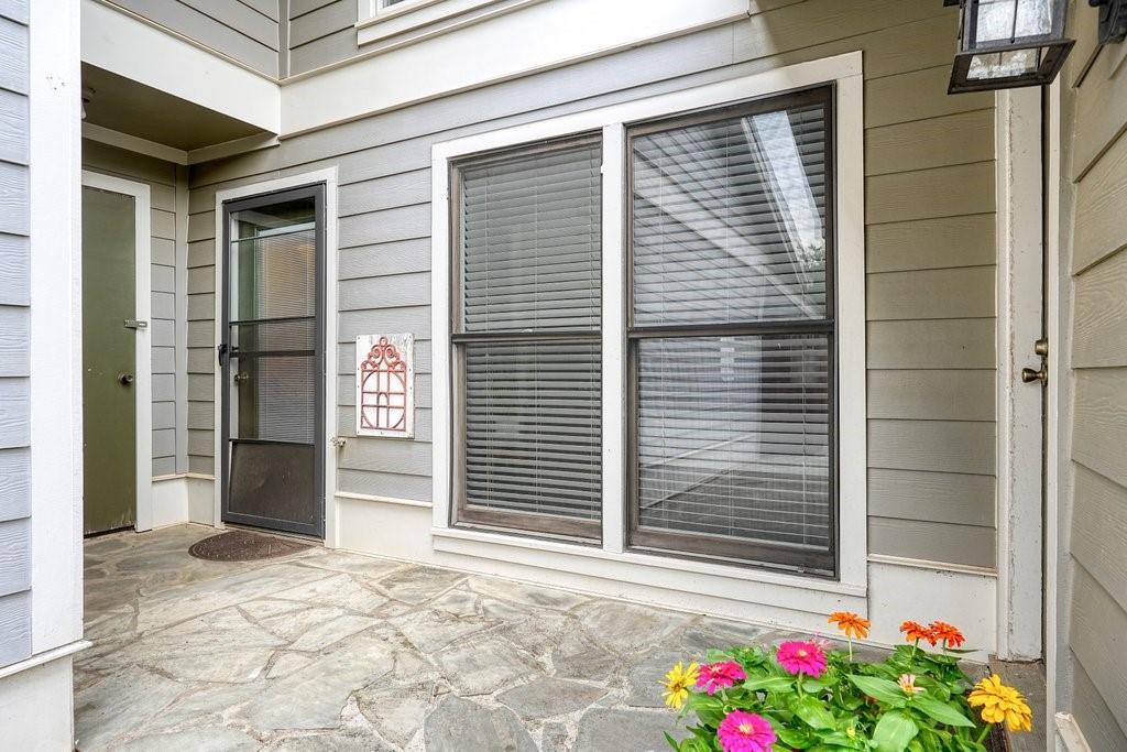 4977 Meadow Ln., Marietta, GA 30068