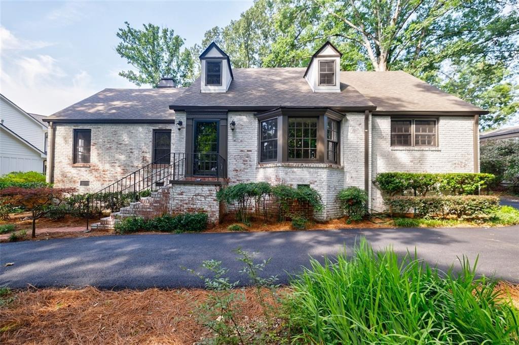 2007 Mount Vernon Pl., Dunwoody, GA 30338