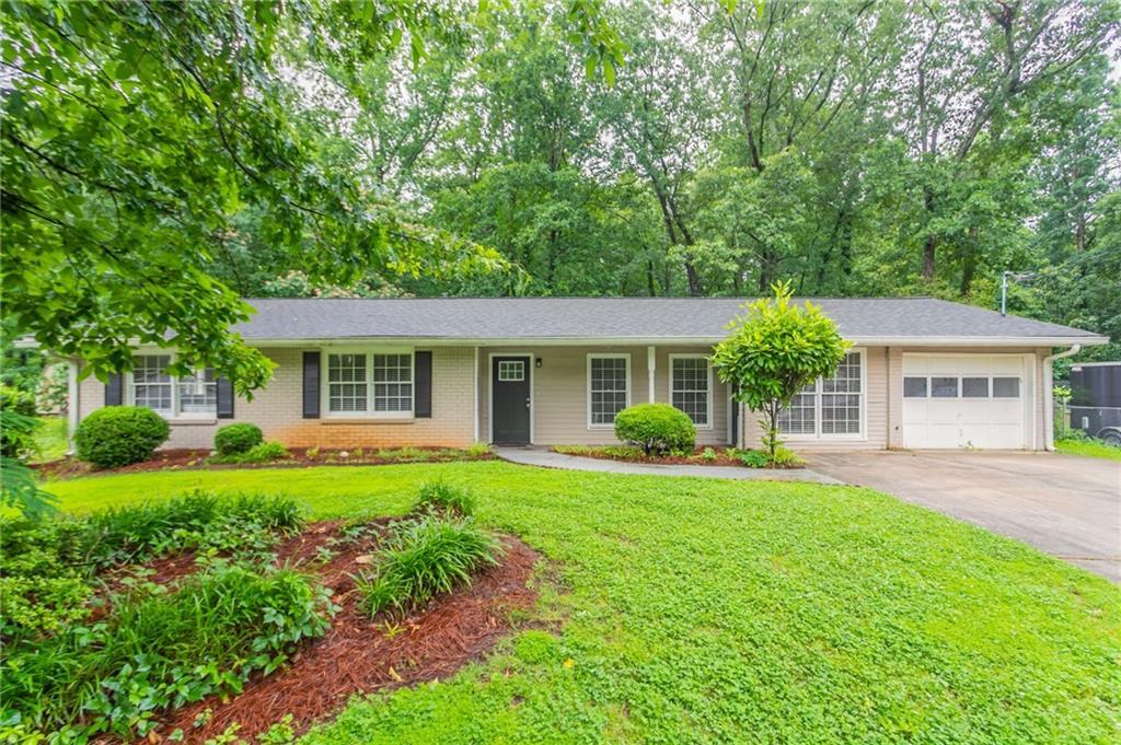 1496 Indian Forest Ct., Stone Mountain, GA 30083