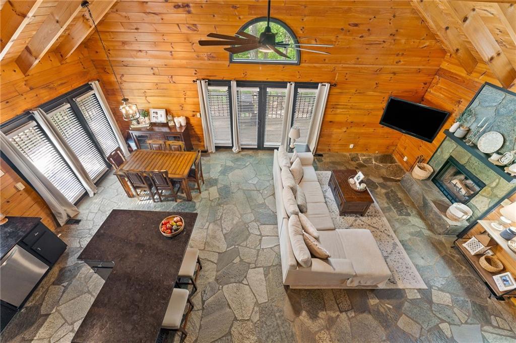 155 W Rock Creek Dr., Jasper, GA 30143