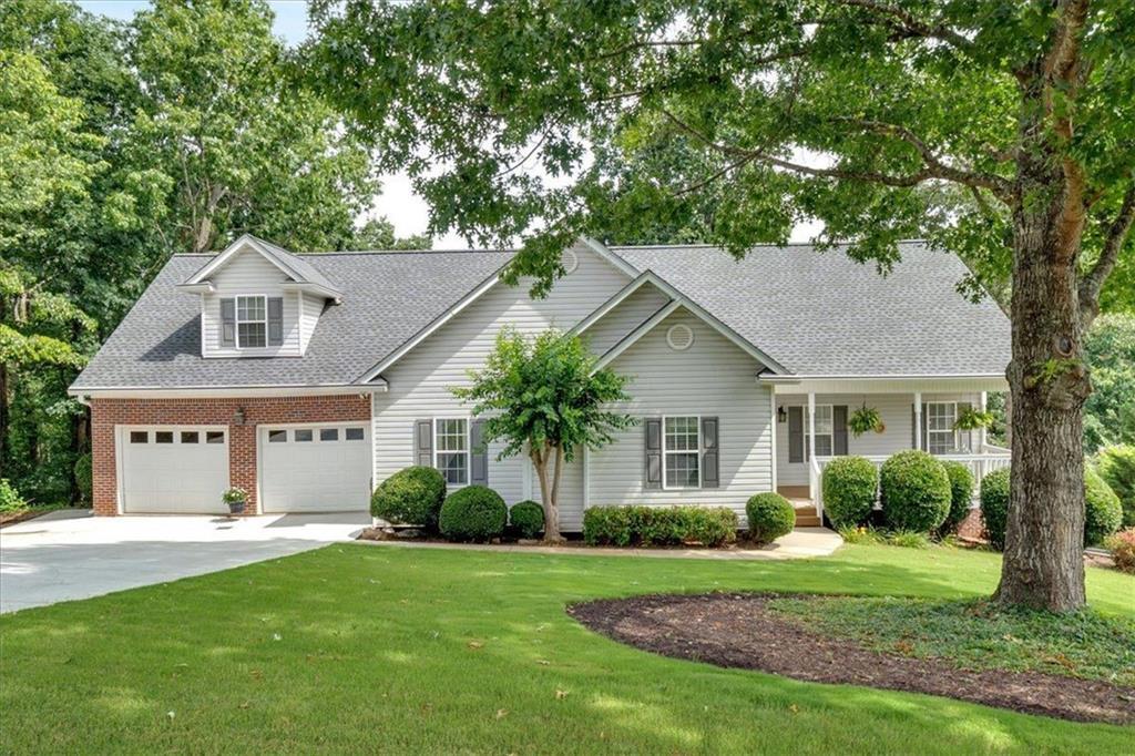 17 Sassafras Tr., Cartersville, GA 30121