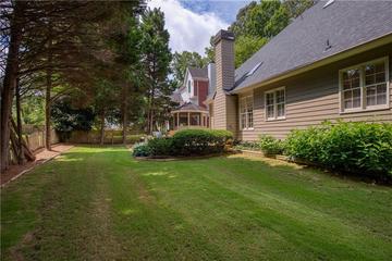 9975 Groomsbridge Rd., Johns Creek, GA 30022