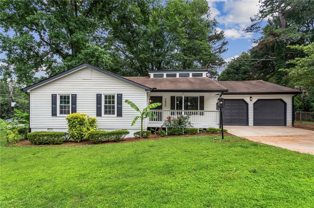 3833 Paddington Tr., Rex, GA 30273