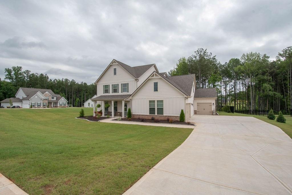 449 Saddleridge Tr., Senoia, GA 30276