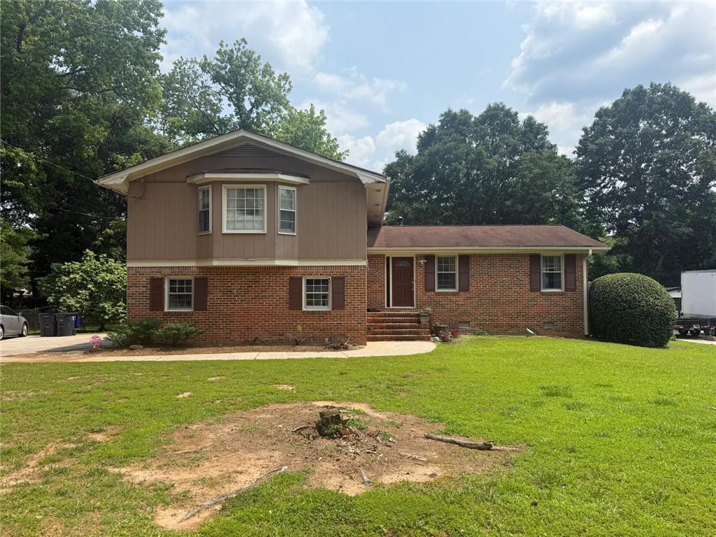 2206 Rhett Ct., Lawrenceville, GA 30044