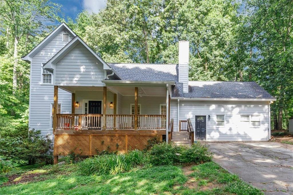 244 Freestone Ln., Dallas, GA 30132