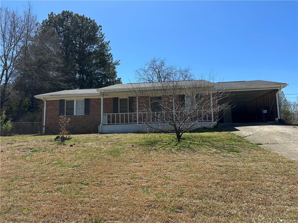 726 Shoreline Tr., Conyers, GA 30094