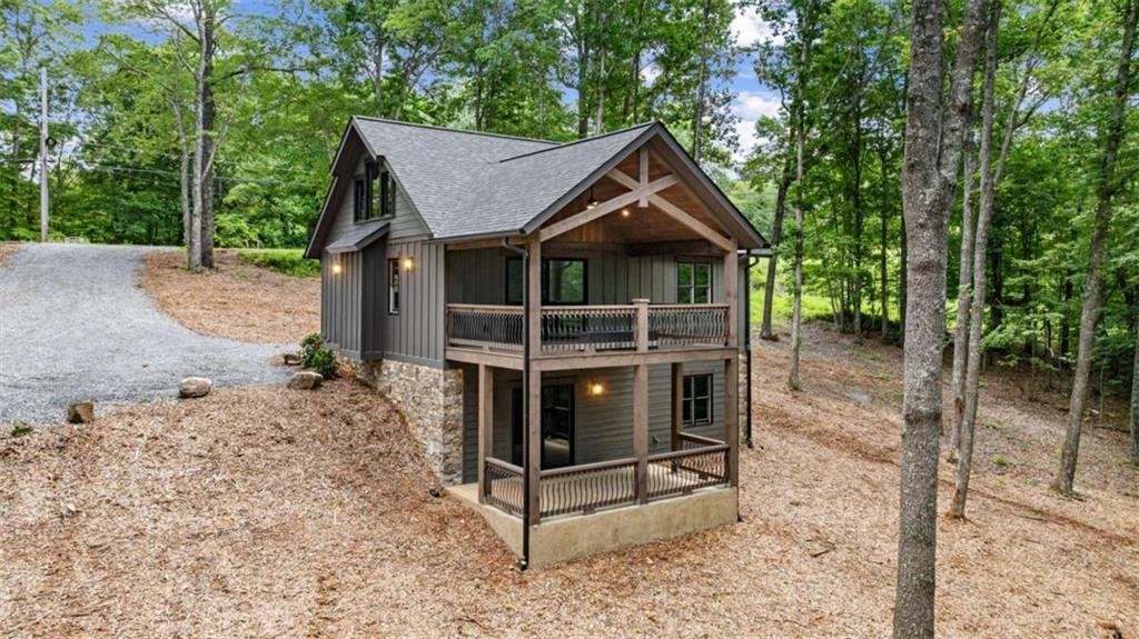 2357 Ada St., Blue Ridge, GA 30513