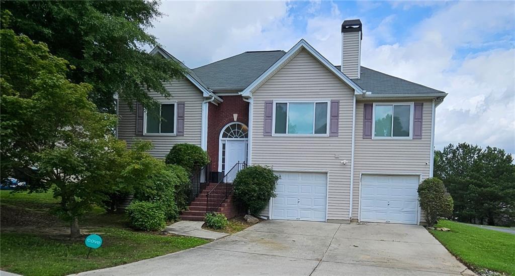 1338 Barrett Bluff Dr., Lawrenceville, GA 30045