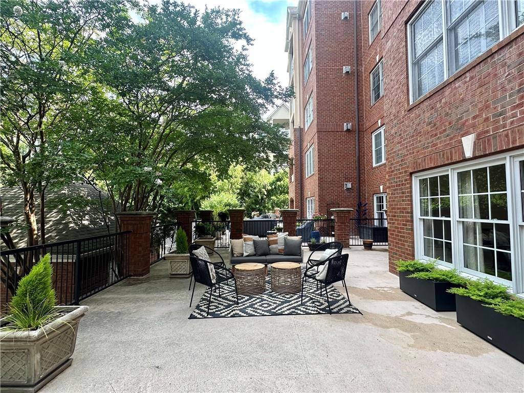 211 Colonial Homes Dr. #1102, Atlanta, GA 30309