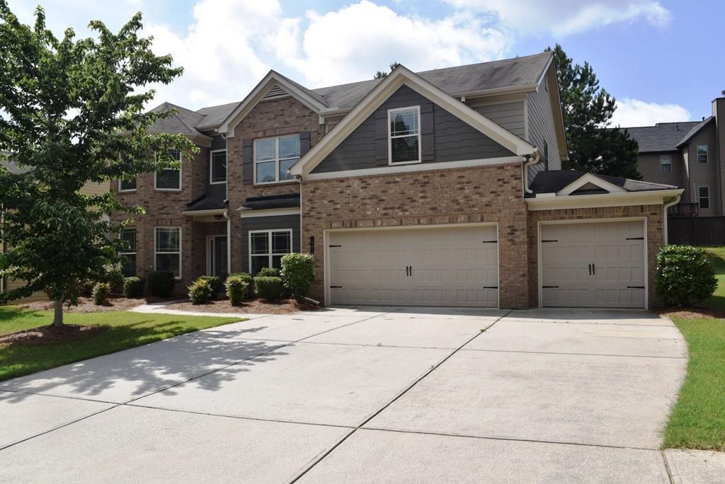 1365 Slate Bend Dr., Dacula, GA 30019