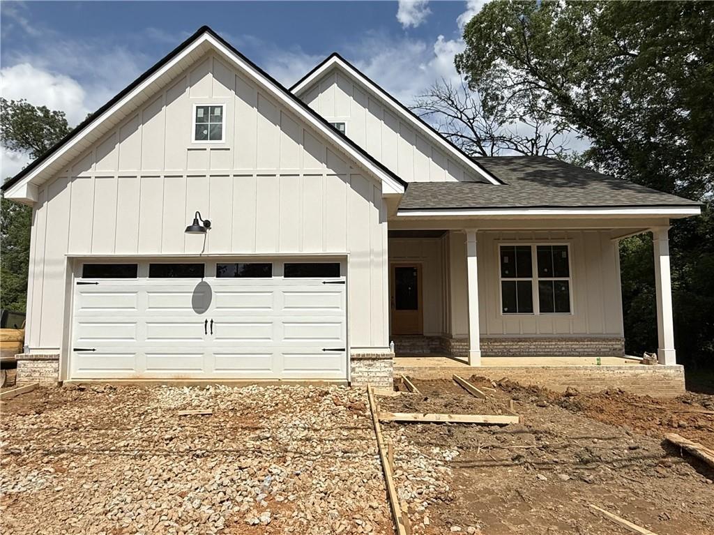 4493 Stone Mountain St., Tallapoosa, GA 30176