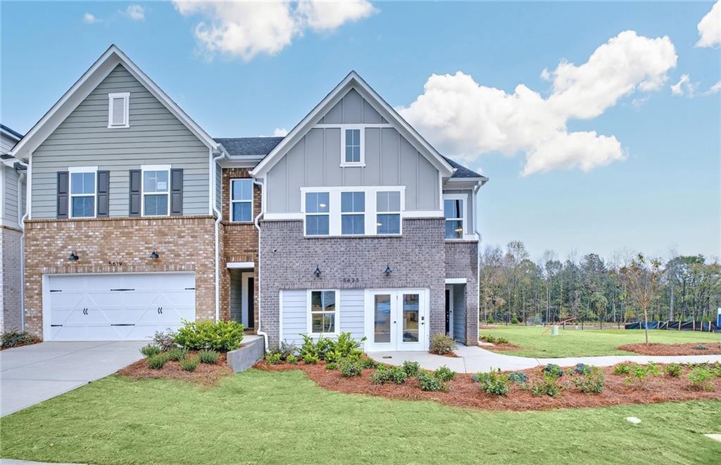 5753 Tillman Way, Powder Springs, GA 30127