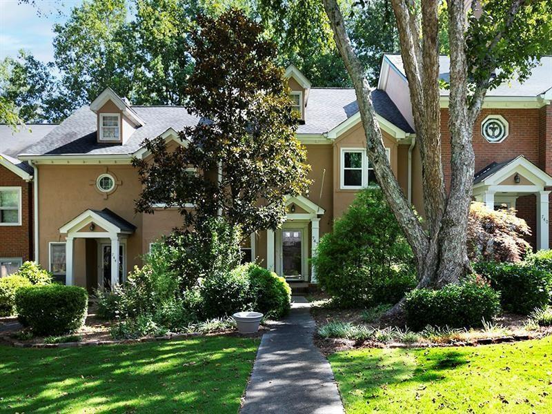 742 Olde Towne Ln., Marietta, GA 30068