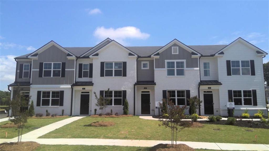 356 Sound Cir., Stockbridge, GA 30281