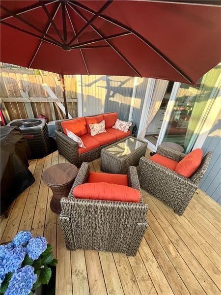 1044 Mariners Ct., Stone Mountain, GA 30083
