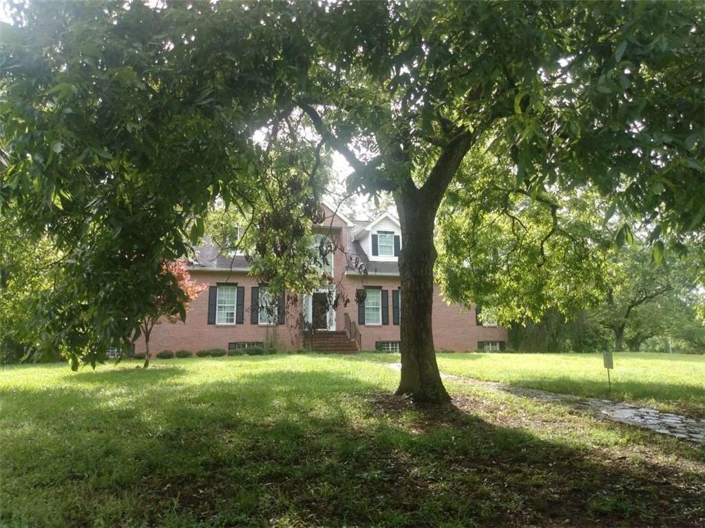 113 Heatherwood Ln., Barnesville, GA 30204