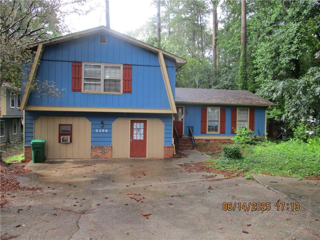 5398 Rockbridge Rd., Stone Mountain, GA 30088