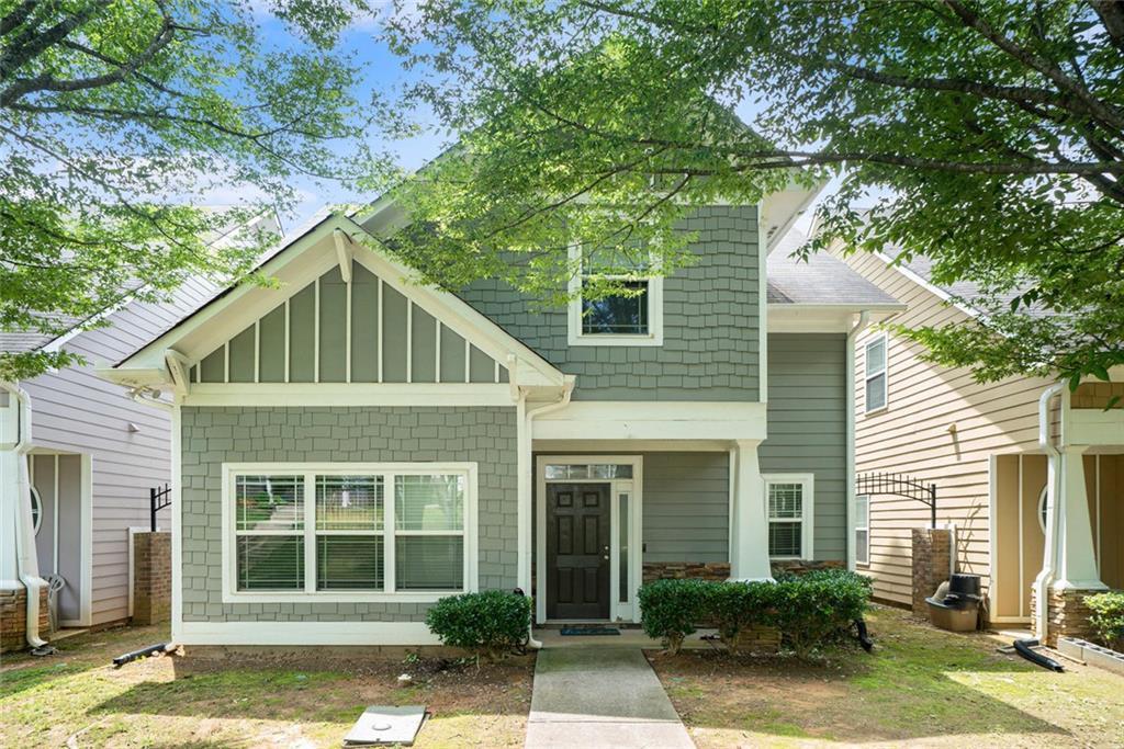 126 Wellbrook Ct., Conyers, GA 30012