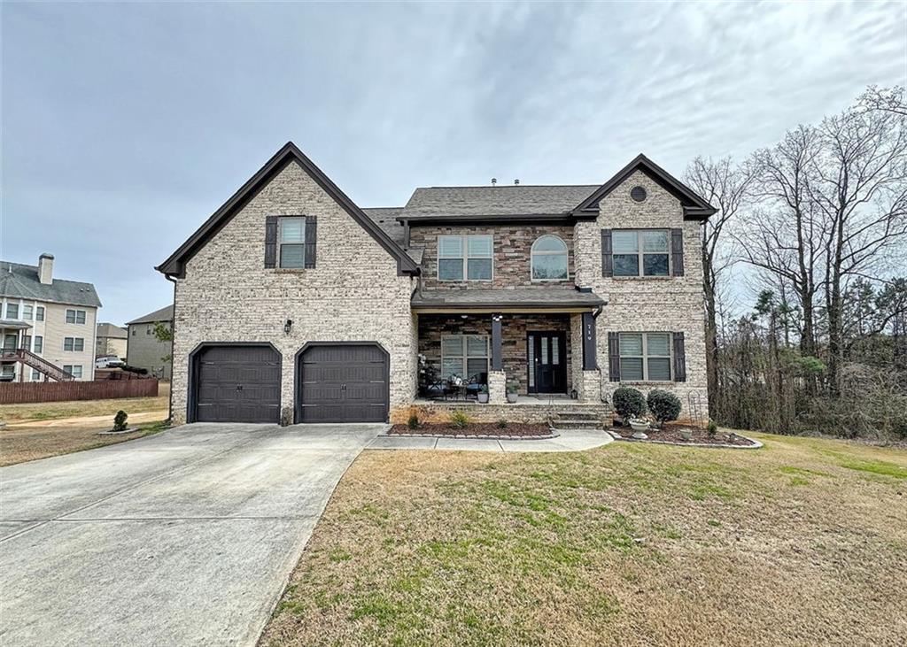 719 Lilac Mist Dr., Loganville, GA 30052