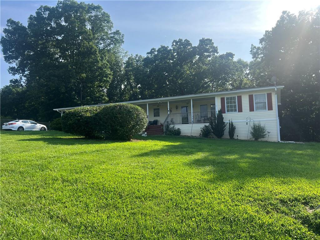 312 Gail St., Adairsville, GA 30103