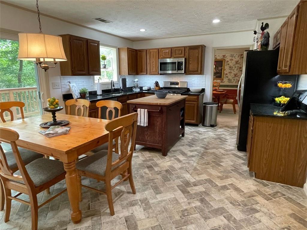 110 Windsor Chase Dr., Lawrenceville, GA 30043