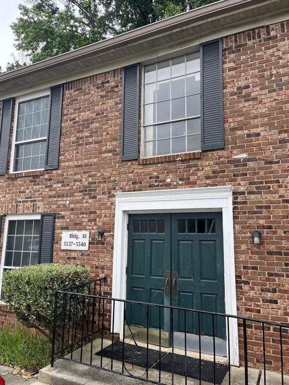 5540 Kingsport Dr. #18, Atlanta, GA 30342