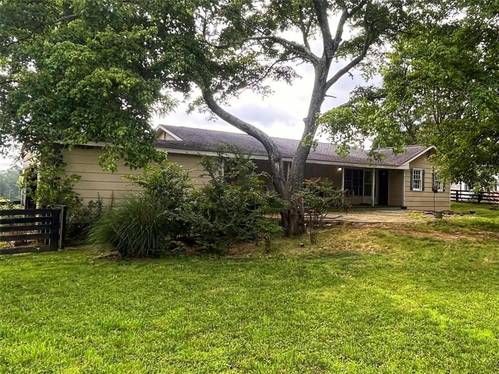 16685 Hopewell Rd., Milton, GA 30004