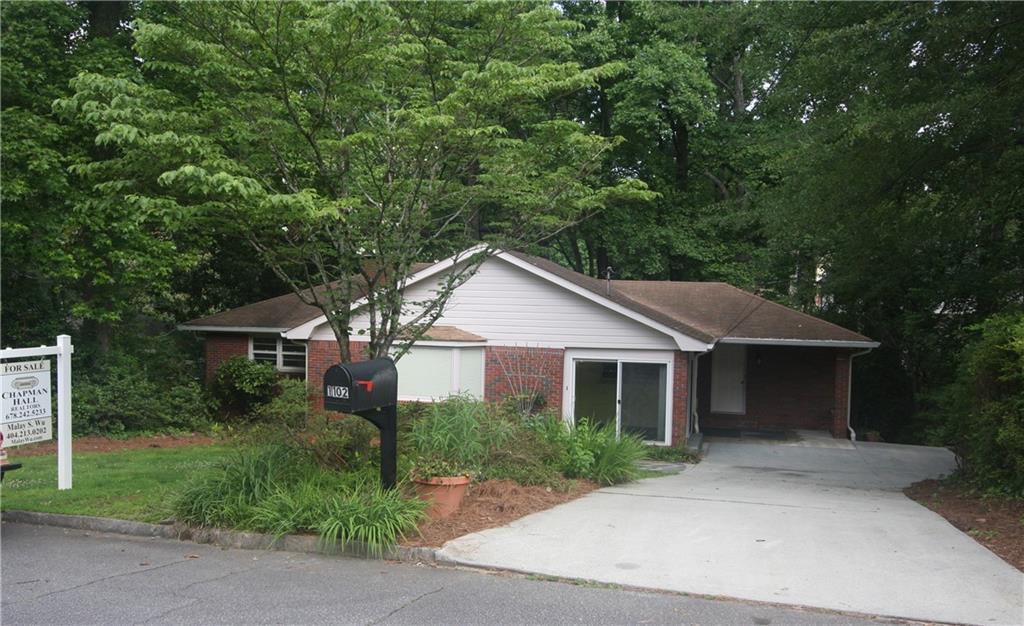 1102 Rogeretta Dr., Atlanta, GA 30329