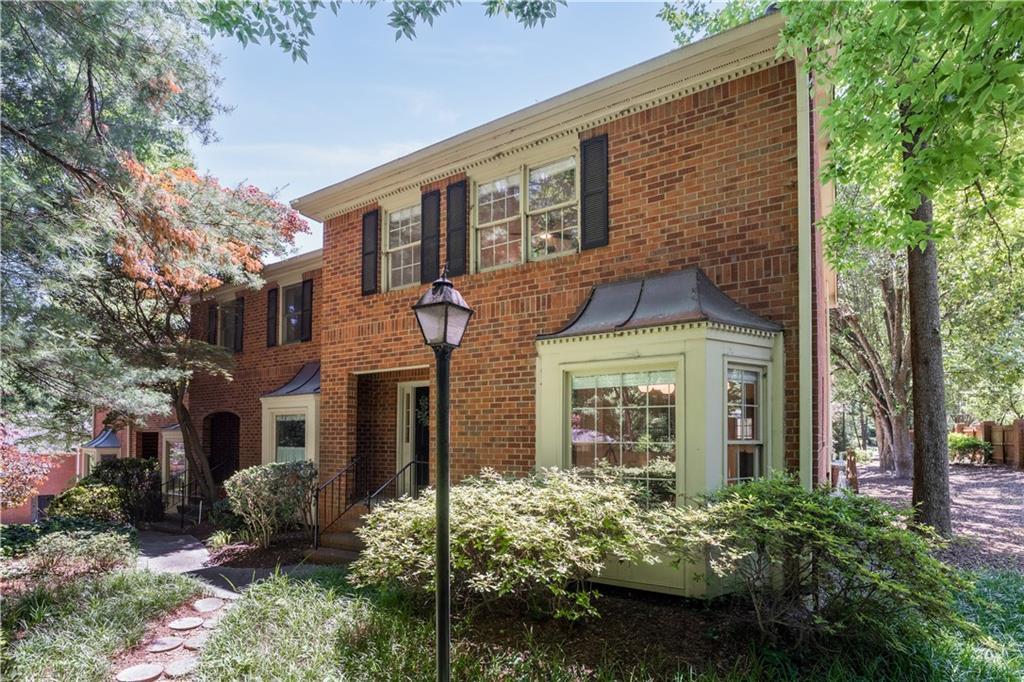 1348 Sheffield Glen Way #8, Atlanta, GA 30329