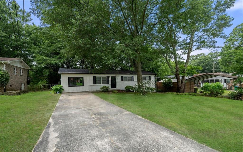 6402 Kensington Ct., Austell, GA 30106