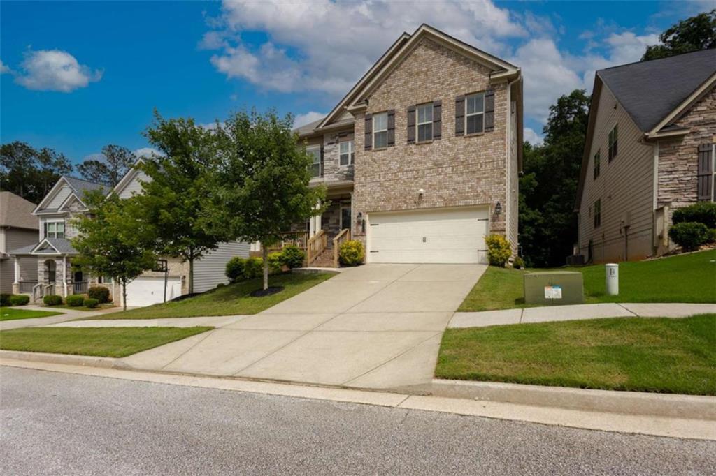 565 Lance View Ln., Lawrenceville, GA 30045