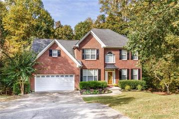 2540 Ridgehurst Dr., Buford, GA 30518