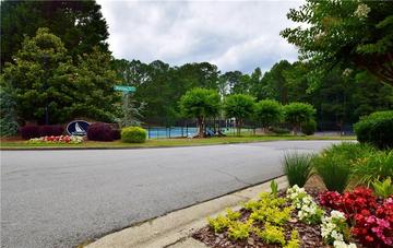 2540 Ridgehurst Dr., Buford, GA 30518