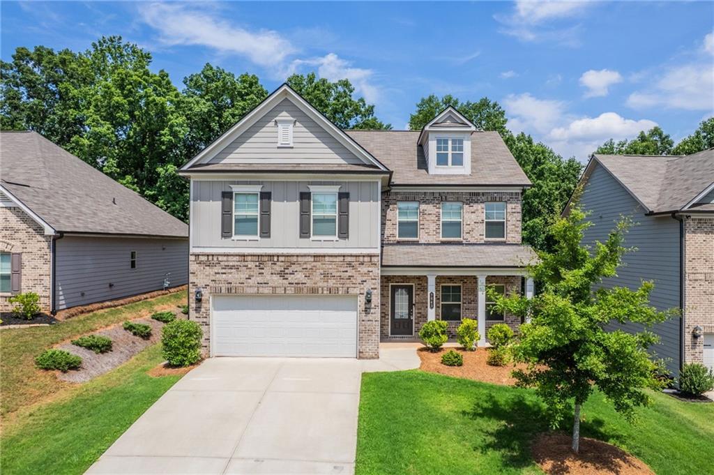 7043 Lancaster Crossing, Flowery Branch, GA 30542