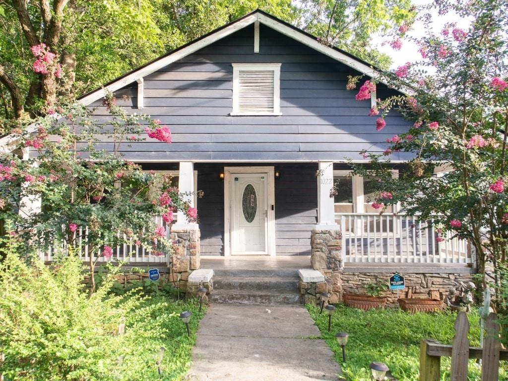 1022 Ashby Grove Sw Grove, Atlanta, GA 30314