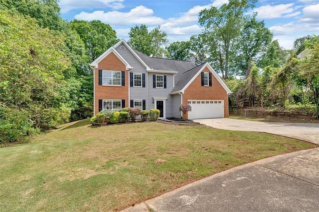 5705 Cannonero Dr., Alpharetta, GA 30005
